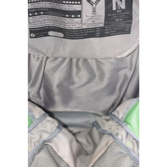 Deuter Trail 24 SL Hiking Backpack GREEN - Picture 6 of 11